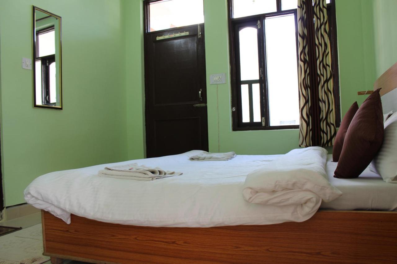 ماكليود غانج Hostel Who Needs Map Mcleodganj المظهر الخارجي الصورة